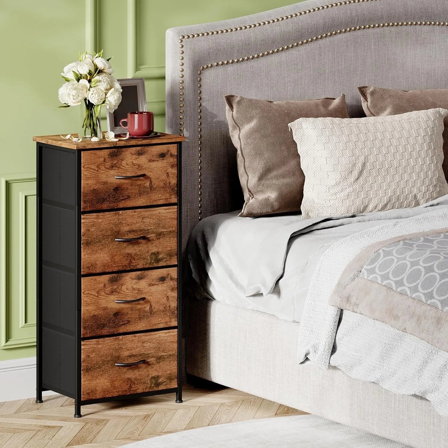 Tall Dresser for Bedroom with 4 Drawers, Storage Organizer Chest of Drawers with Removable Fabric Bins for Living Room Closet