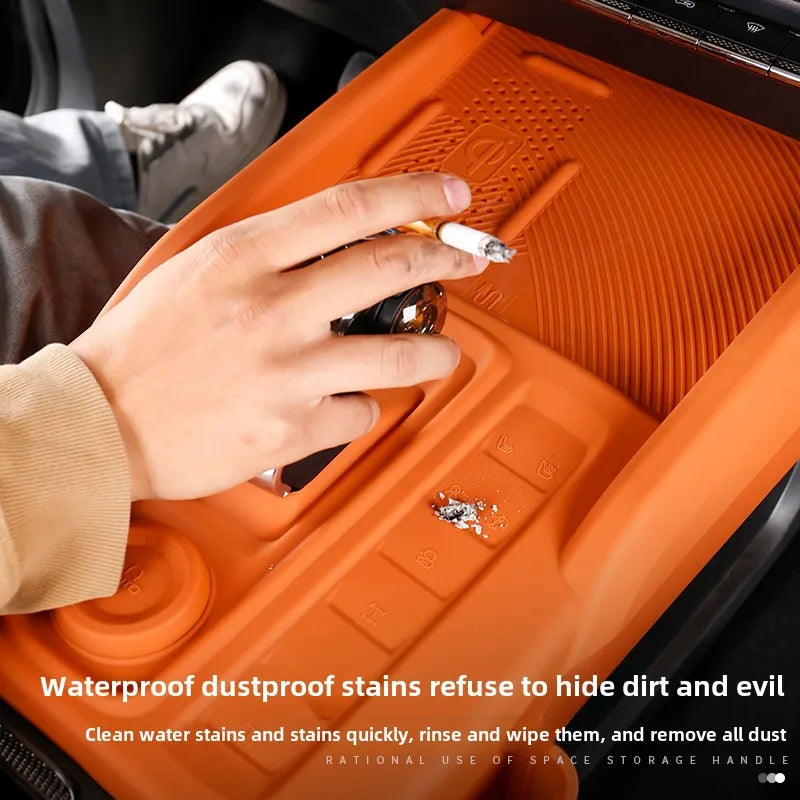 For Great Wall Haval H9 2024 2025 Center Console Wireless Charging Silicone Pad with Storage Bag Gear Shift Panel Dust Cover