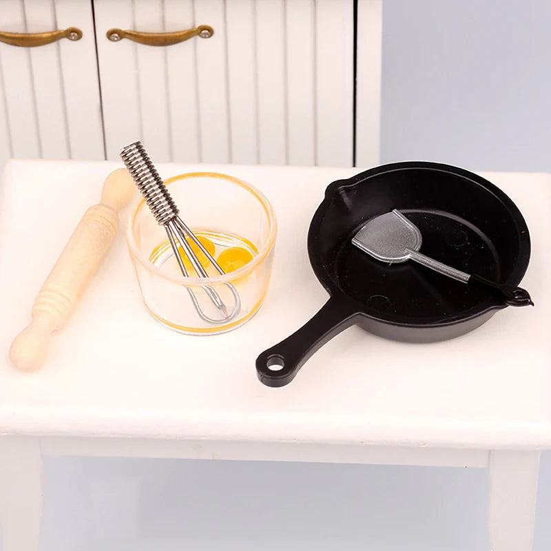 1Set 1:12 Dollhouse Mini Kitchen Utensils, Pan Bowl Rolling Pin Egg Beater Spatula Decor Models