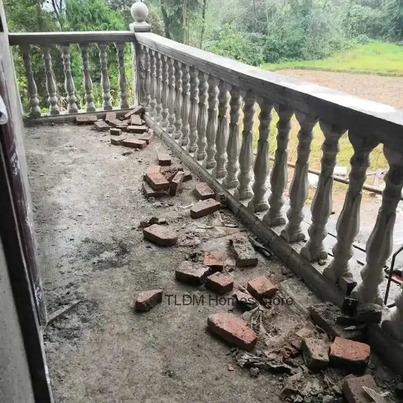 Home Garden Balcony Guardrail Vase Column Roman Column Molds Modern Cement Railing Building Mold European Villa Fence Handrail