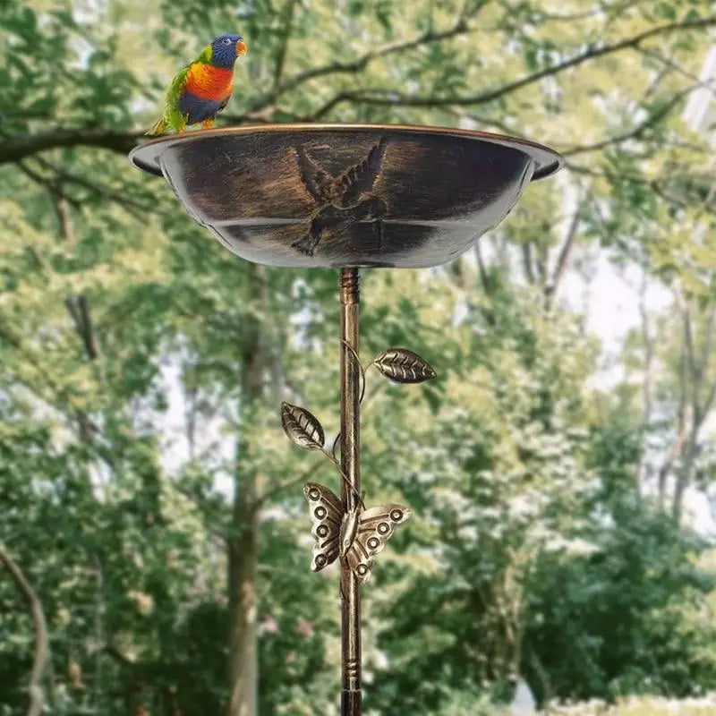 Metal Bird Bath Vintage Iron Tray Bird Feeder Heavy Duty Freestanding Birdbath Garden Decor Yard Stakes Feeding Station for Yard