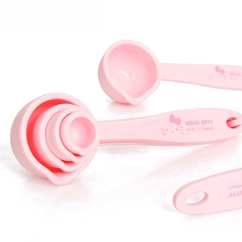Hello Kitty printed measuring spoon set cute cartoon kitchen baking spoon for daily use with double-sided scale for cooking