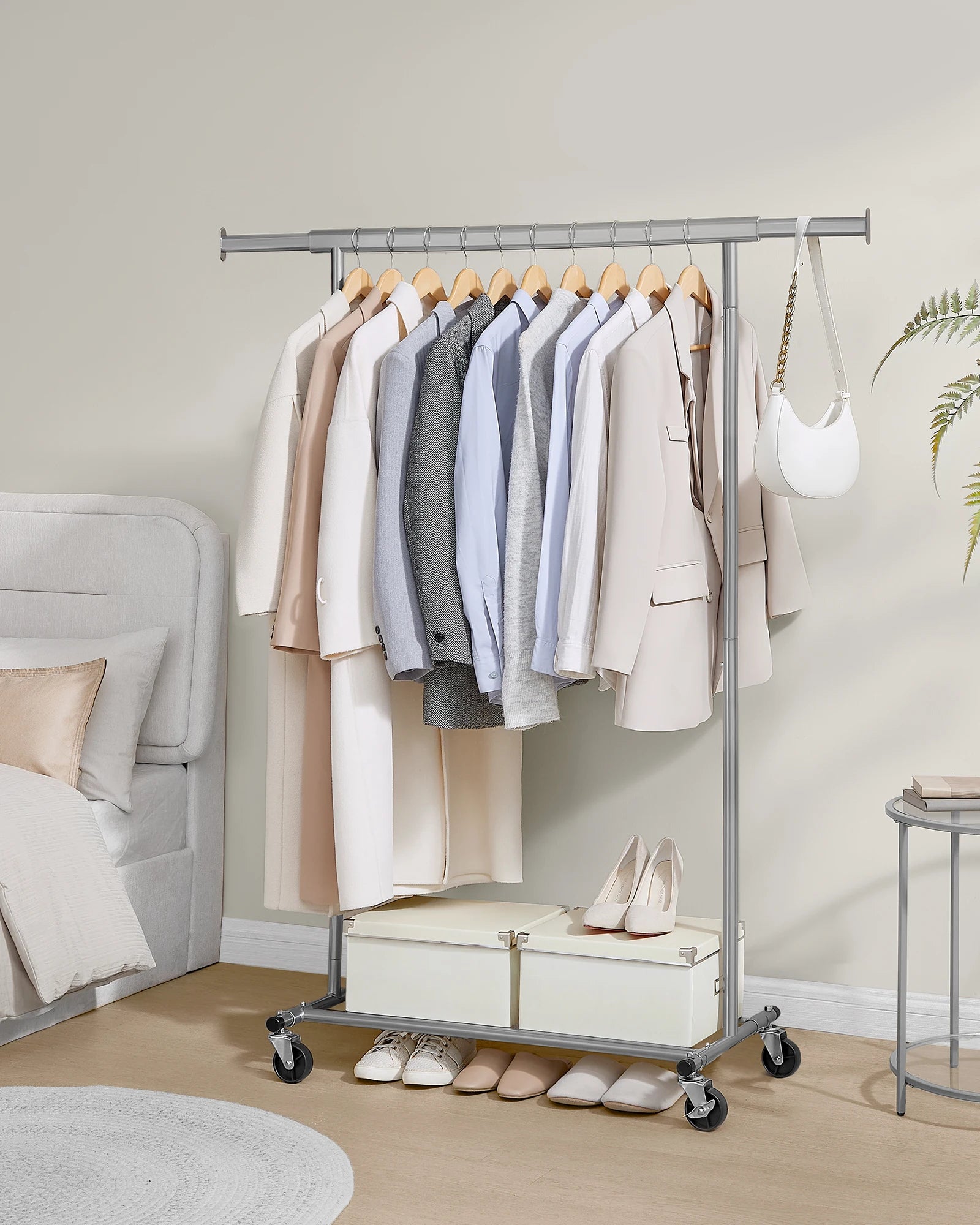 SONGMICS dresses stand on wheels, heavy-duty coat rack stand, extendable dresses Rod, up to 100 kg