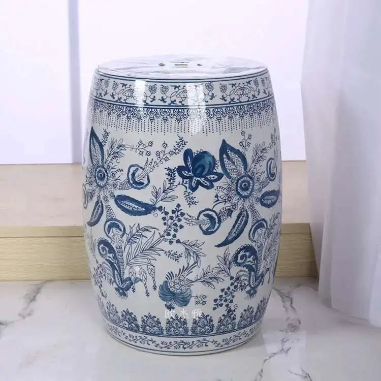 Hand Drawn Blue and White Porcelain Shoe Changing Stool Ceramic Drum Bathroom Neoclassical Imitation Sitting Stool Low Round