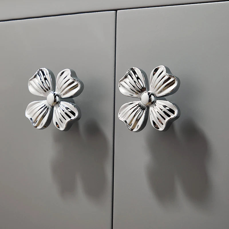 KEDLO Brass Clover Children's Room Personalized Creative Drawers Silver Knobs Minimalist Modern Kitchen Cabinet Gold Handle