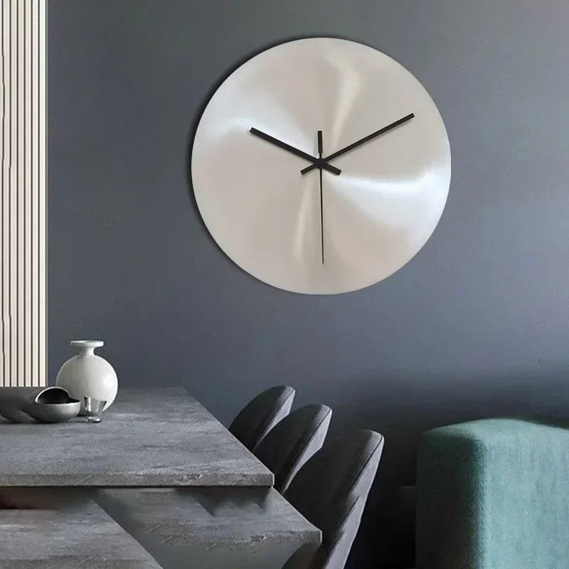 Nordic Minimalist Industrial Style Silver Living Room Clock Without Digital Decoration Clock Modern Circular Clock Decoration