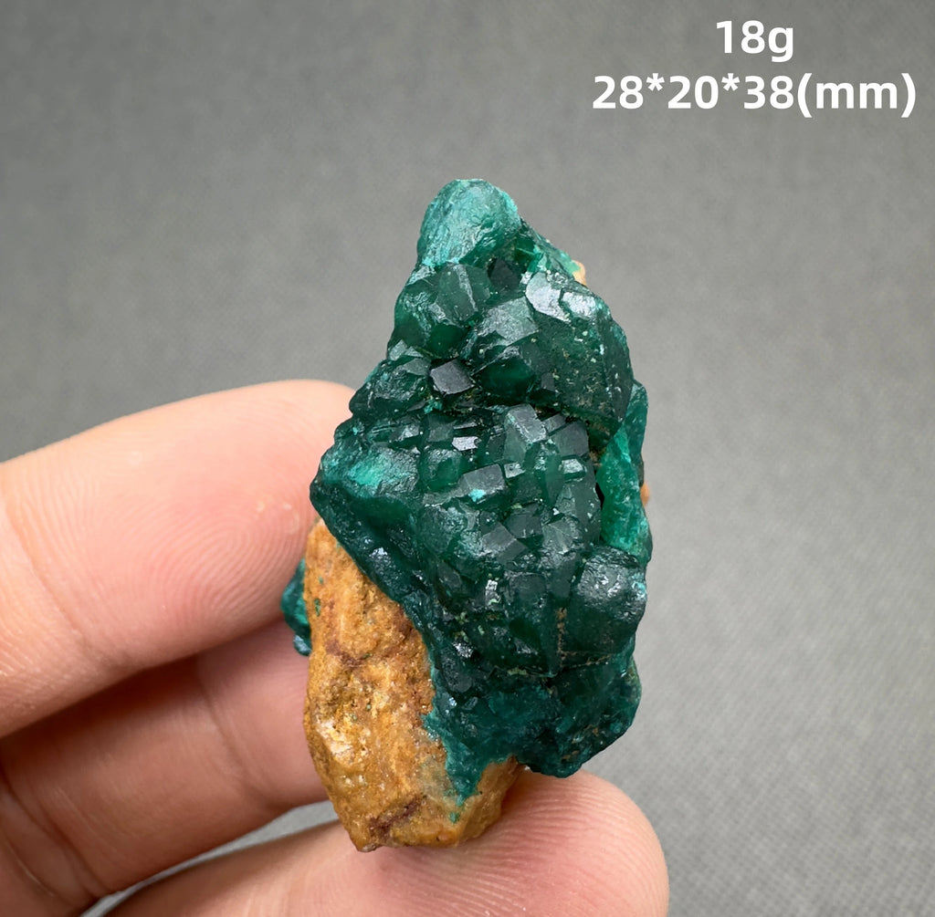 Natural Congo green Dioptase Mineral specimen + healing quartz crystals and stones rock gemstone
