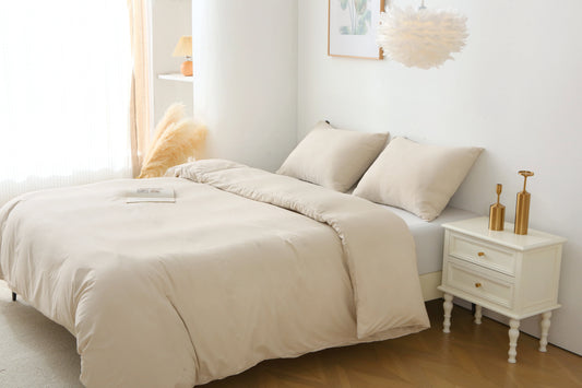 3 Pieces Solid Color Bedding Set with 1 Duvet Cover and 2 Pillow Shams, Comforter Not Included (King Size, Beige)