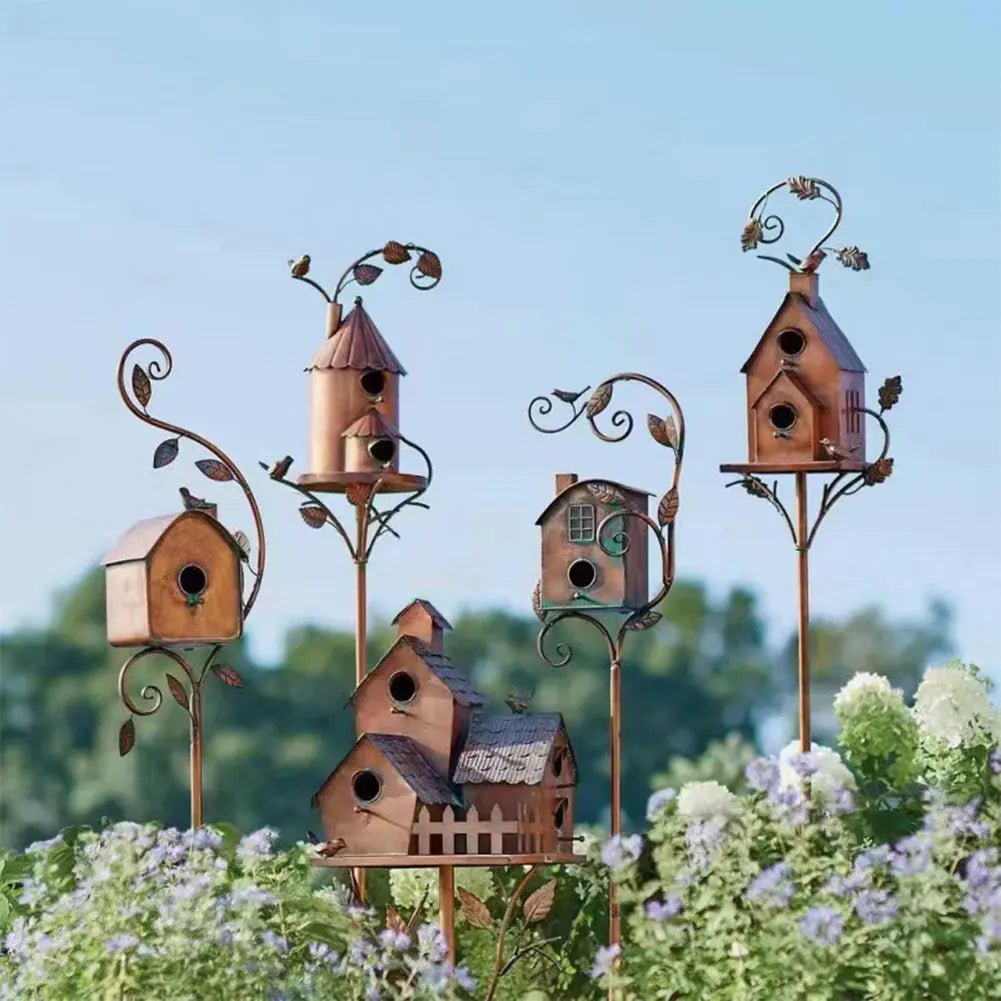 Birdhouse Garden Stakes Garden Outdoor Metal Birdhouse Decoration Metal Birdhouse Stake for Outdoor Garden Yard Decoration