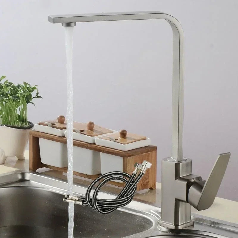 Square Kitchen Faucet Matte Black Brushed Nickel Chorme Hot and Cold Kitchen Sink Tap 360 Degree Rotation Deck Mounted Water Tap