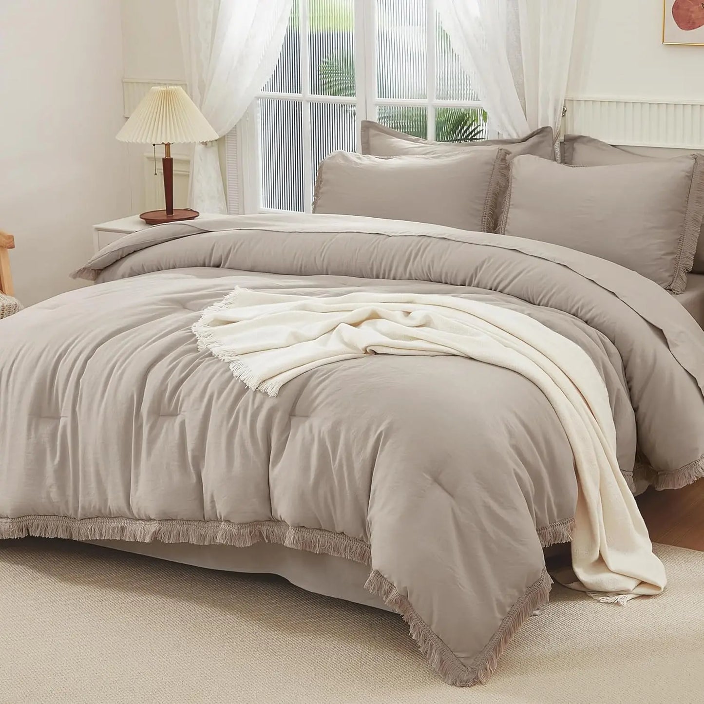 Comforter Set King Size, with Sheets 7 Pieces Boho Tassel Bed in a Bag Soft Lightweight Bedding Sets, All Season Fringe Bed Set