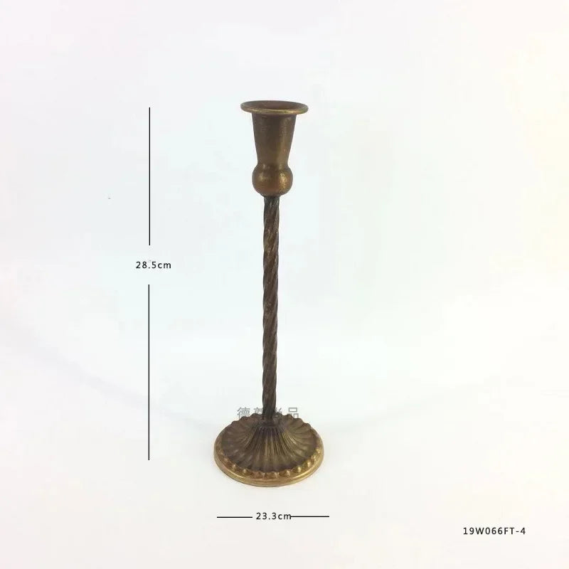 Single Headed Metal Candlestick Romantic Wedding Decorations Iron Art Candle Holders Living Room Candlelight Dinner Decoration