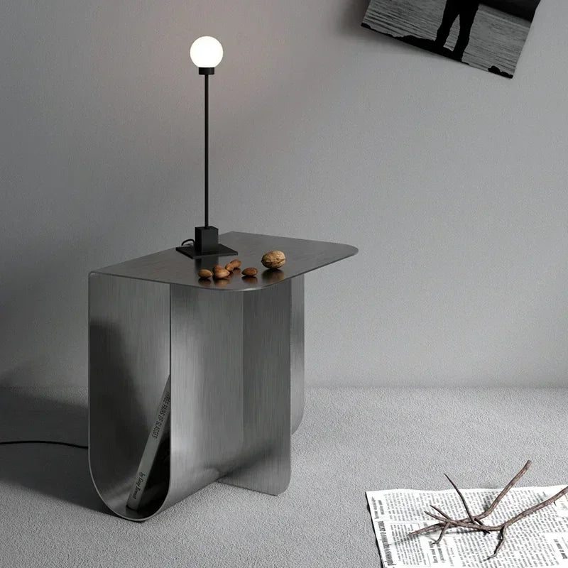 Nordic Metal Creative Sofa Side Table Coffee Table Living Room Modern Bedroom Light Luxury Storage Bedside Table Small Tables