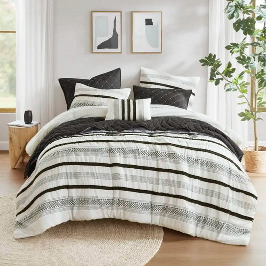 7 Piece Stripe Comforter and Quilt Set-King/Cal King