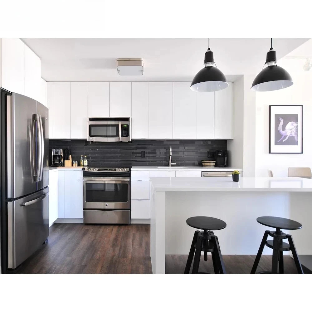 Design Automatic Modern Kitchen Cabinets Kitchen Cupboard with Soft Closing Handle Drawers Modern Cabinet Make in China