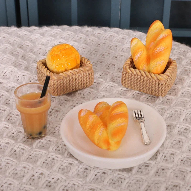 1/12 Decorative Dollhouse Kitchen Simulation Bread Set with Basket