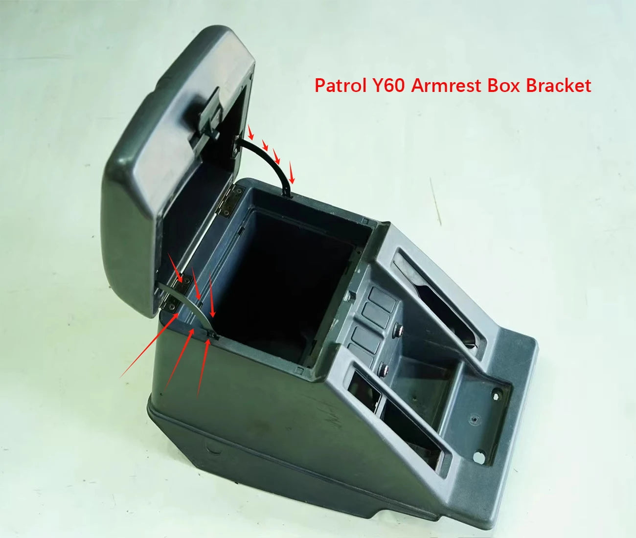 Armrest box damping bracket suitable for 1997-2004 Nissan Patrol Y60 armrest box buckle armrest table bracket 2 pieces