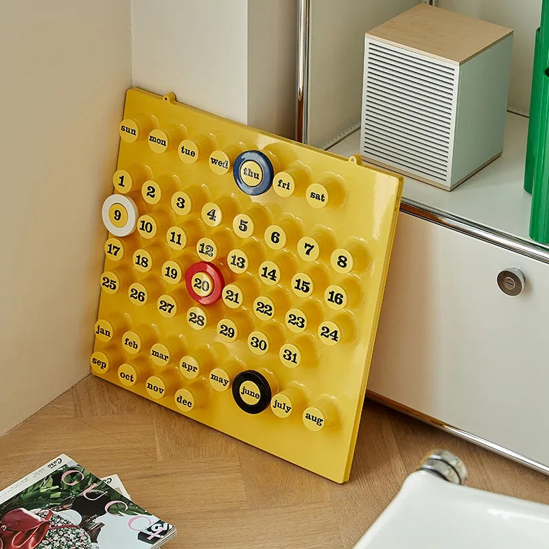 Euroway Ringdate Calendar Medieval Creative Perpetual Calendar Celebrity Home Decor Ornament Props Ultra-thin Plastic-CN