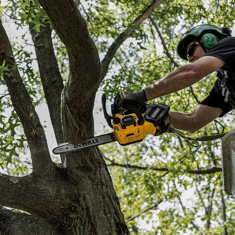 DEWALT DCMCST635 Cordless 35CM Top Handle Chainsaw 60V MAX Brushless High-Speed Lithium Electric Chainsaw Garden Power Tool