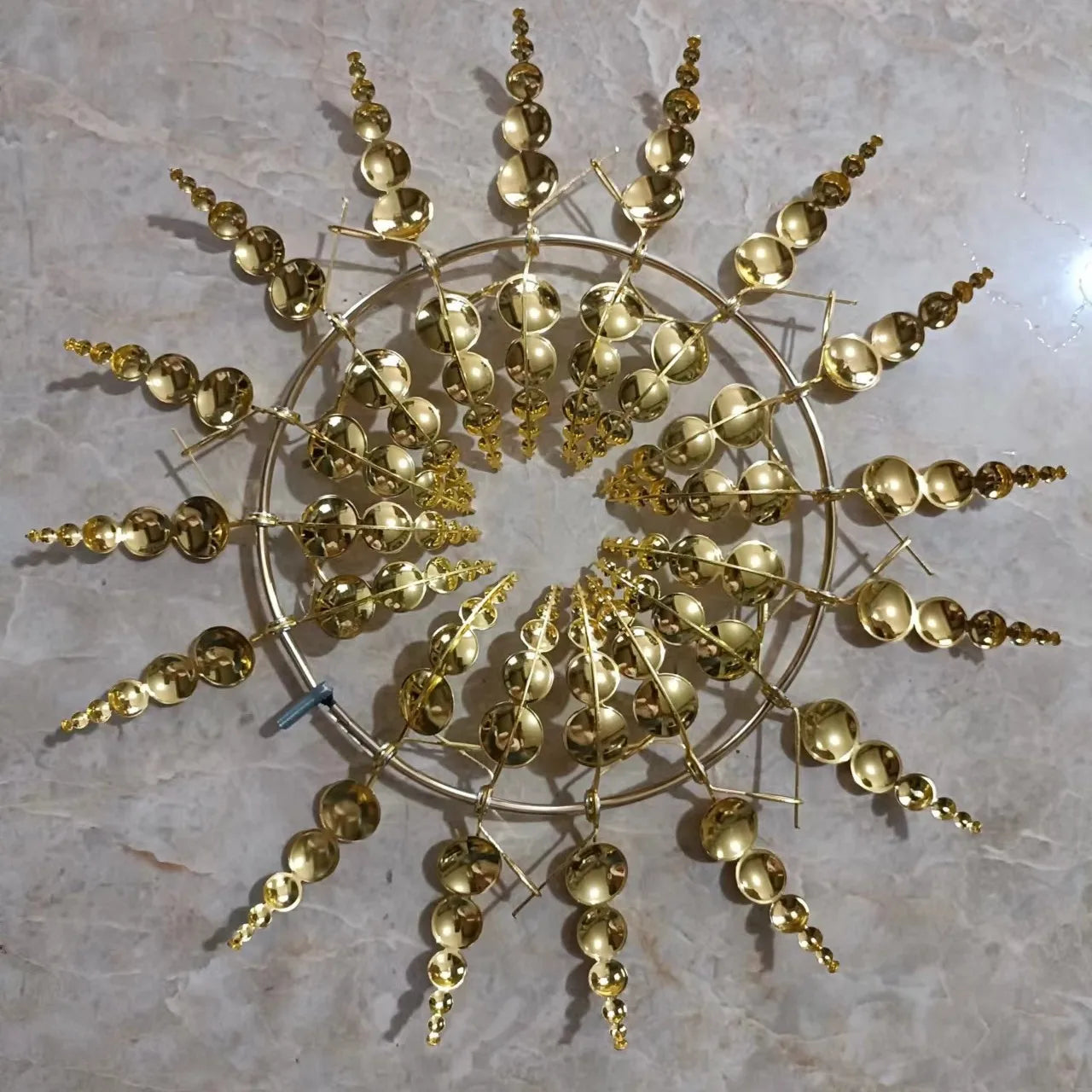 Creative Courtyard Garden Lawn Decoration Unique Wind Collector Magical Kinetic Energy Metal Windmill Rotator