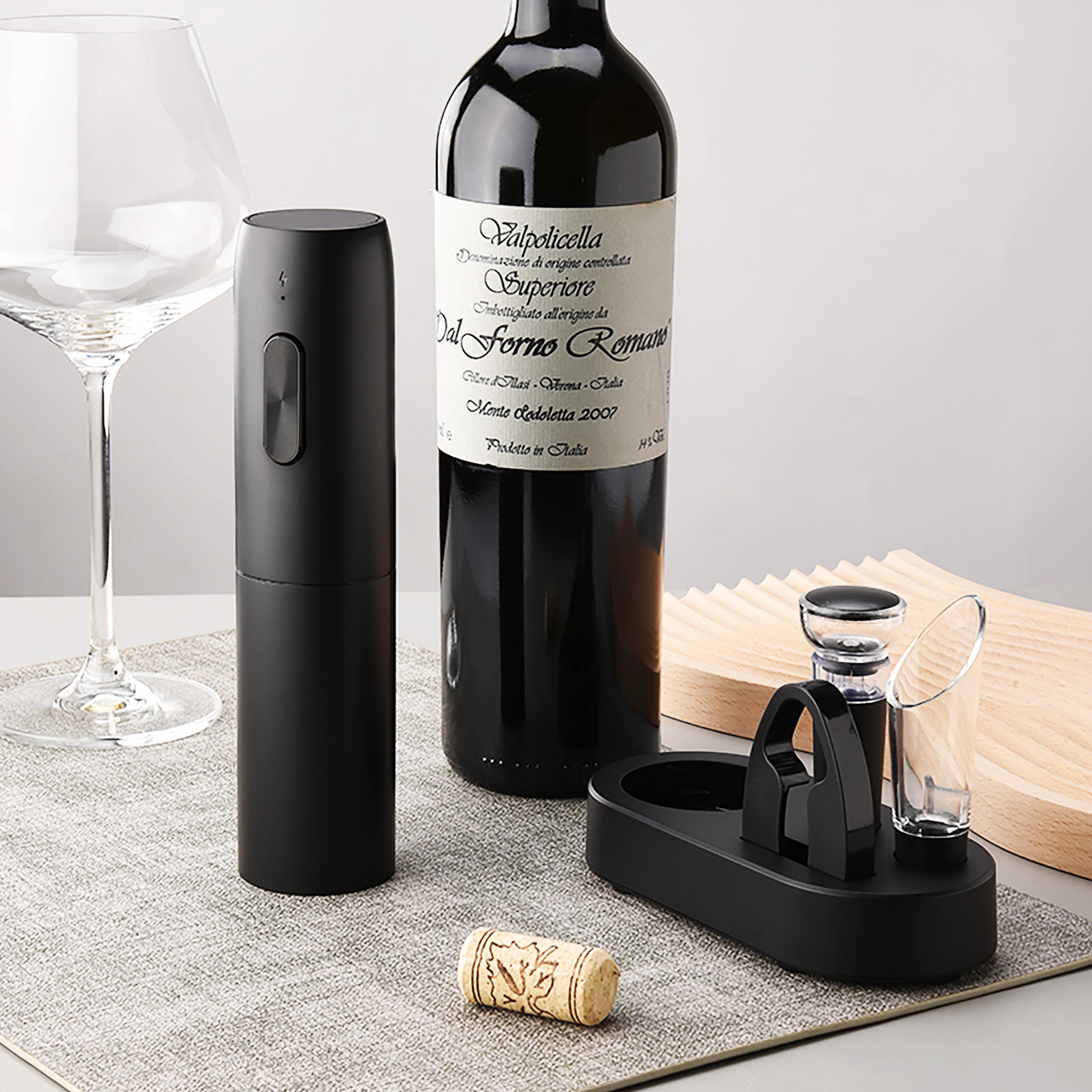 Electric Wine Bottle Opener Automatic Red Wine Corkscrew with Charging Base or Battery Powered Wine Tools Kitchen Products