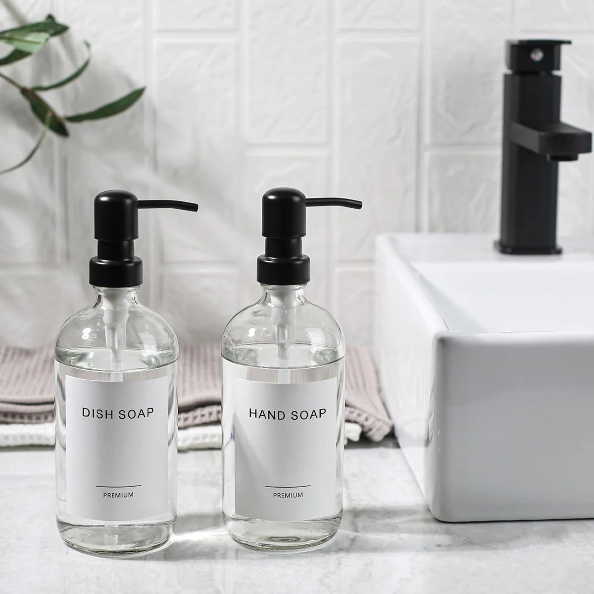 Clear Glass Soap Dispenser Set for Bathroom, Kitchen Liquid Hand Dish Soap Dispenser with Stainless Steel Pump, 2pcs 16 Oz 500ml