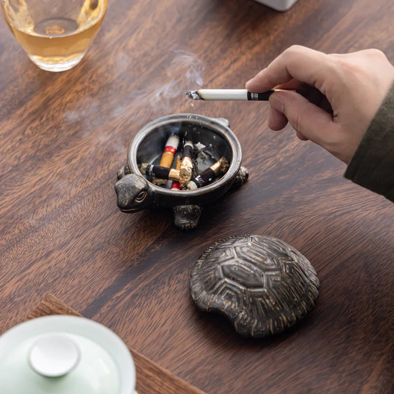 Retro turtle Ashtray Living Room with Lid Anti Fly Ash Ceramic Cigar Ashtray Decoration Chinese Home Decoration Art Friend Gift