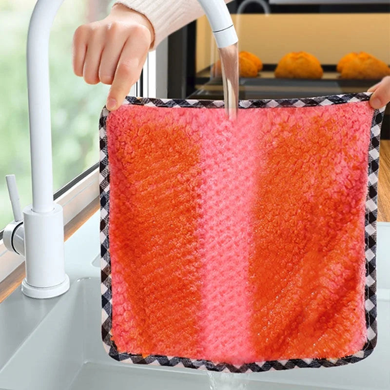 Kitchen Towel Rag Microfiber Dish Cloth Non-Stick Oil Thickened Table Cleaning Cloth Absorbent Scouring Pad Home Random Color