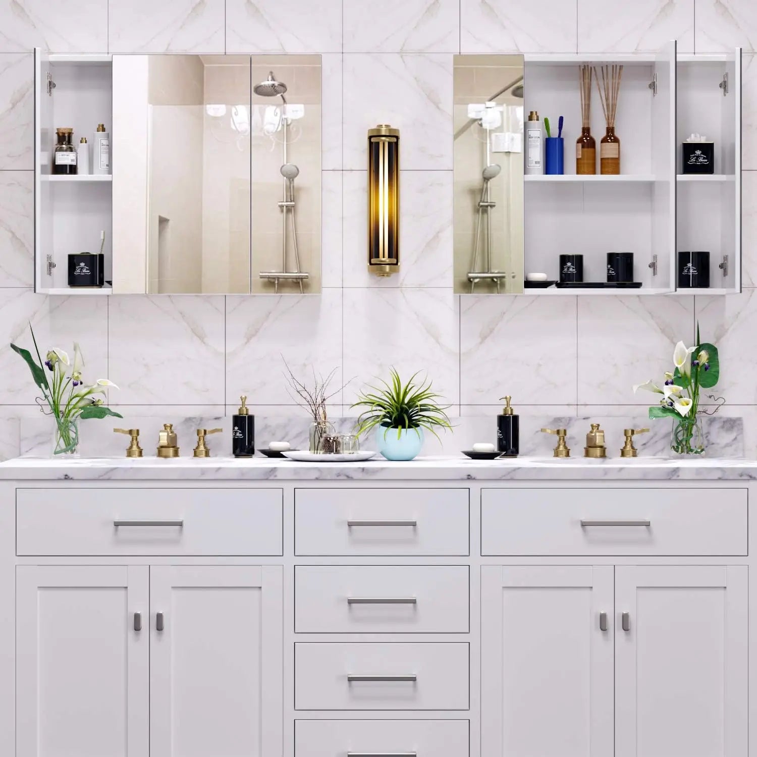 Getone Mirror Cabinet Bathroom Cabinet 3 Doors Bathroom Mirror Cabinet White 70x60x15cm Wood