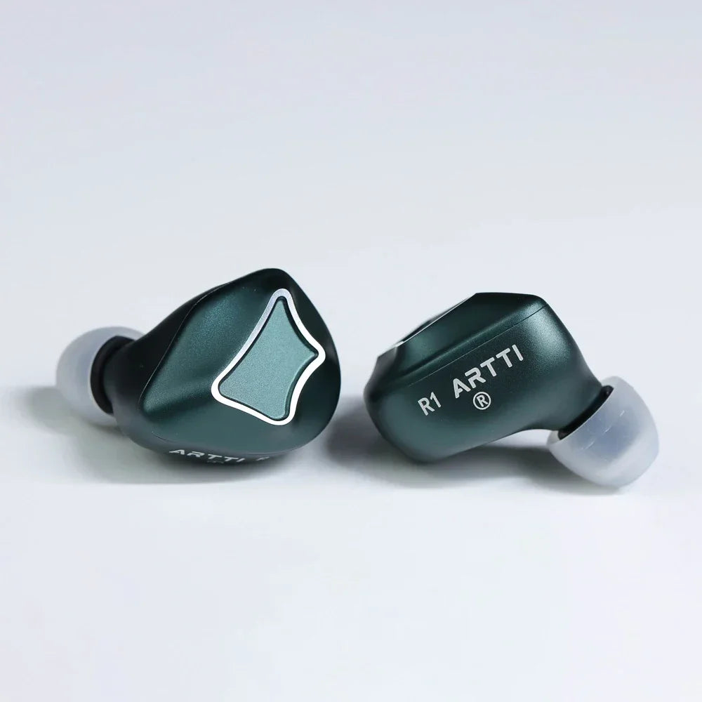 ARTTI R1 HIFI Earphones In-Ear IEMs 3DD Wired Earphone Triple Dynamic Driver Stereo Monitor Headphone with 0.78 2pin 3.5/4.4mm