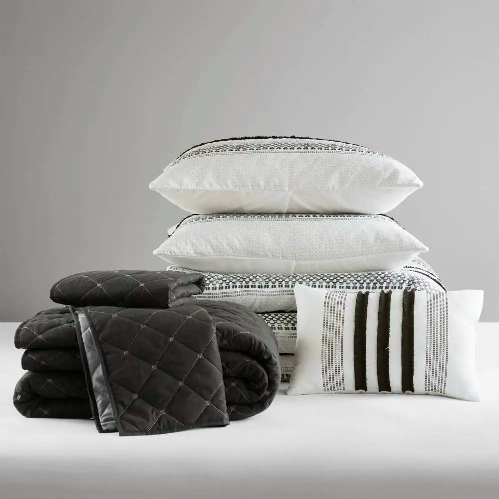 7 Piece Stripe Comforter and Quilt Set-King/Cal King