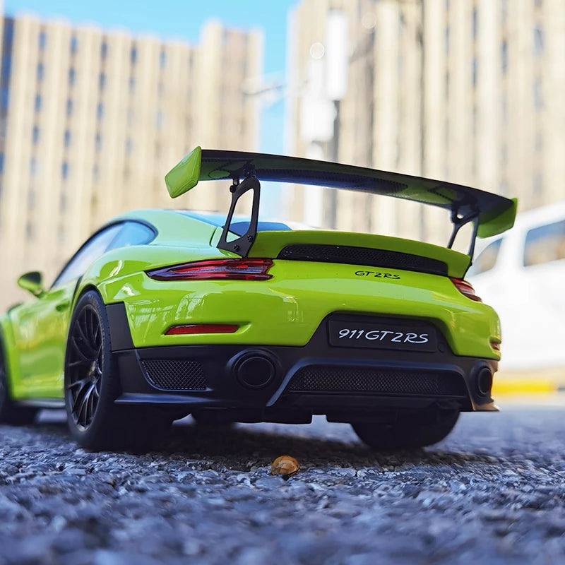 AUTOart  Diecast 1/18 Scale  GT2 RS Model Car Of Holiday Gifts Company Gifts