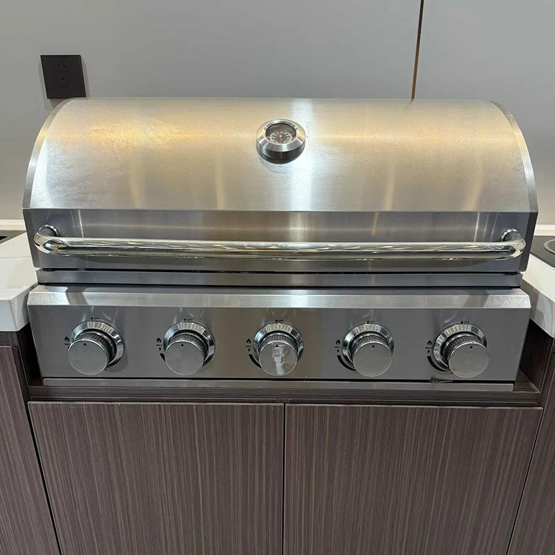 Customized integrated outdoor kitchen solution including design, gazebo structure and full cooking gear