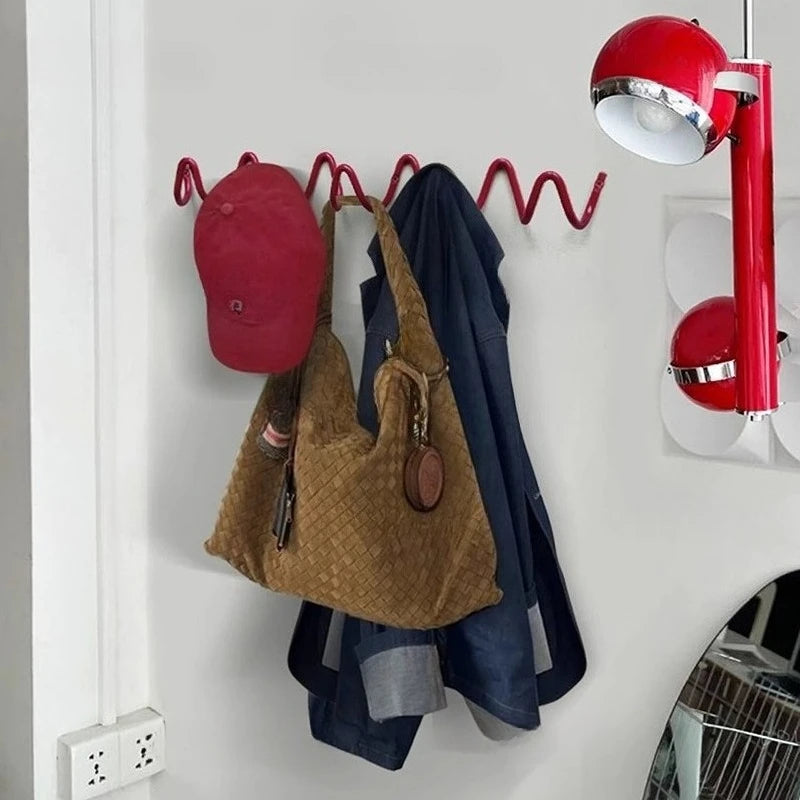 Creative Wave Coat Racks Minimalist Clothes Racks Wall Organizer Coat Hanger Living Room Clothing Shelf Interior Furniture