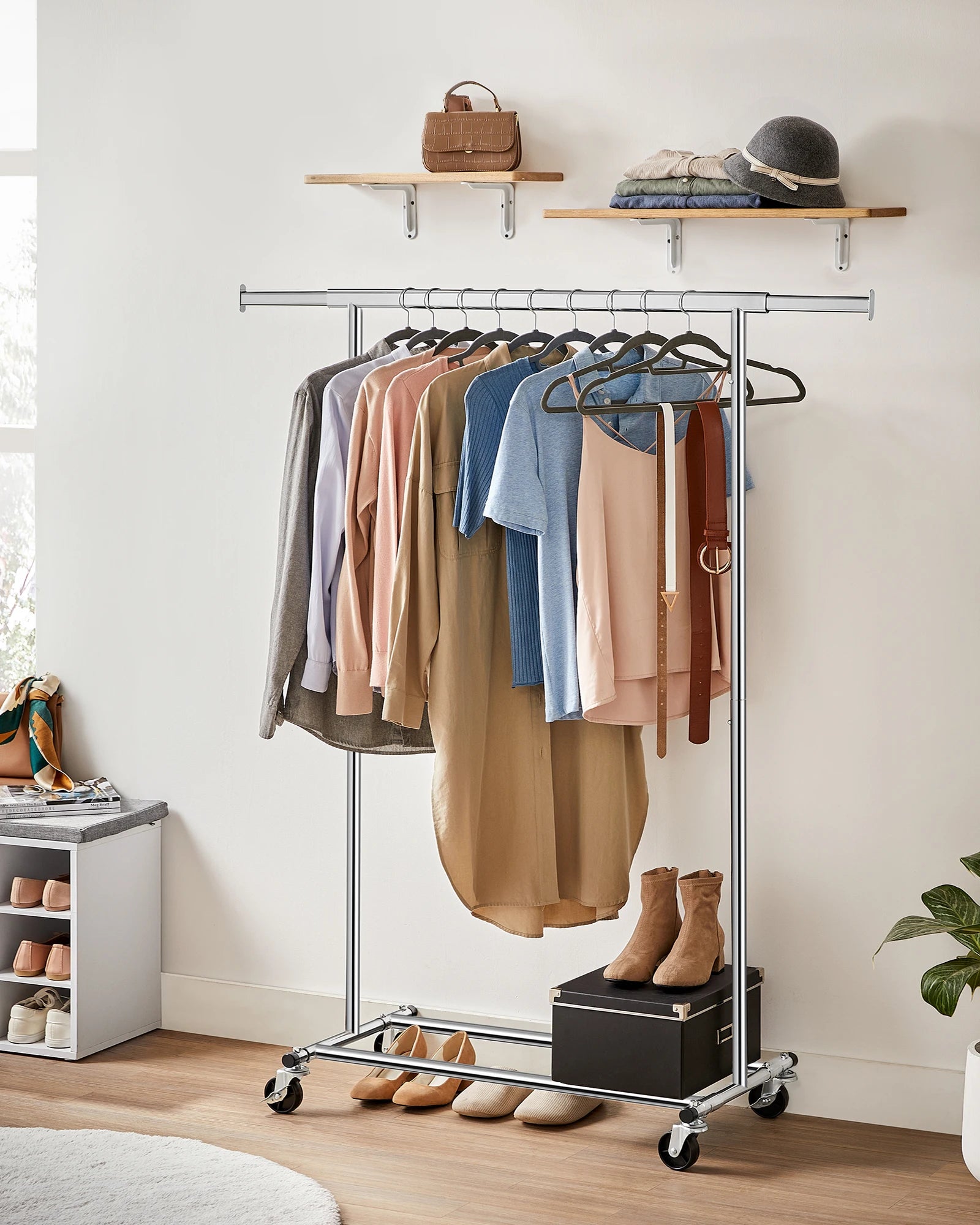 SONGMICS dresses stand on wheels, heavy-duty coat rack stand, extendable dresses Rod, up to 100 kg