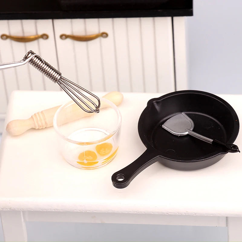 1Set 1:12 Dollhouse Mini Kitchen Utensils, Pan Bowl Rolling Pin Egg Beater Spatula Decor Models