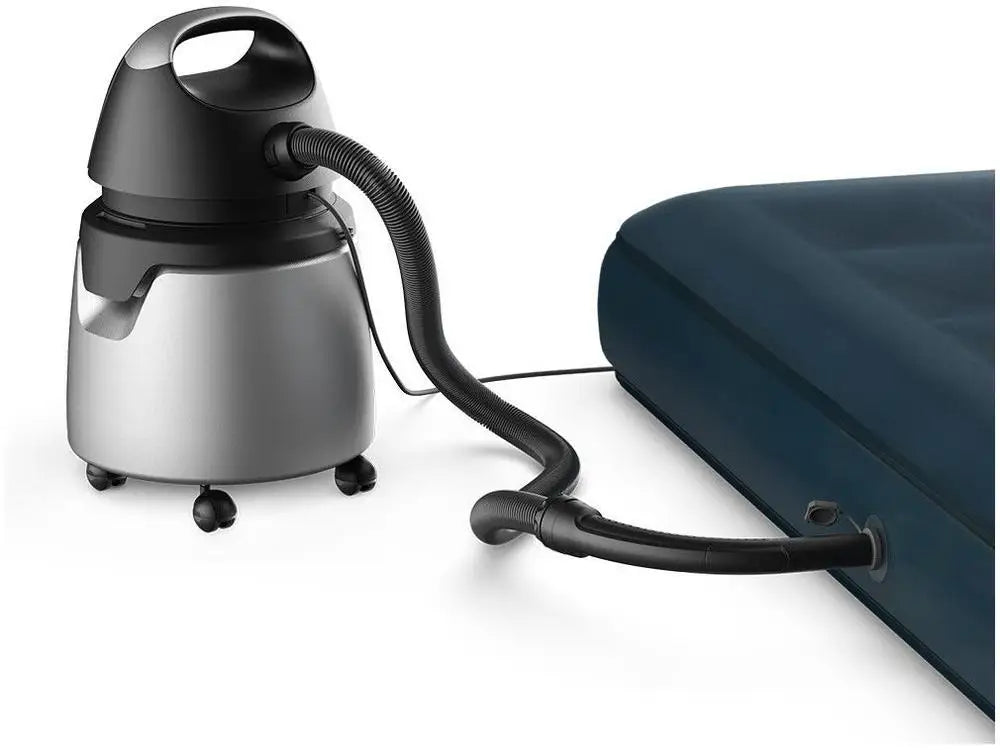 Electrolux 1400W - 220V Vacuum Cleaner and Water